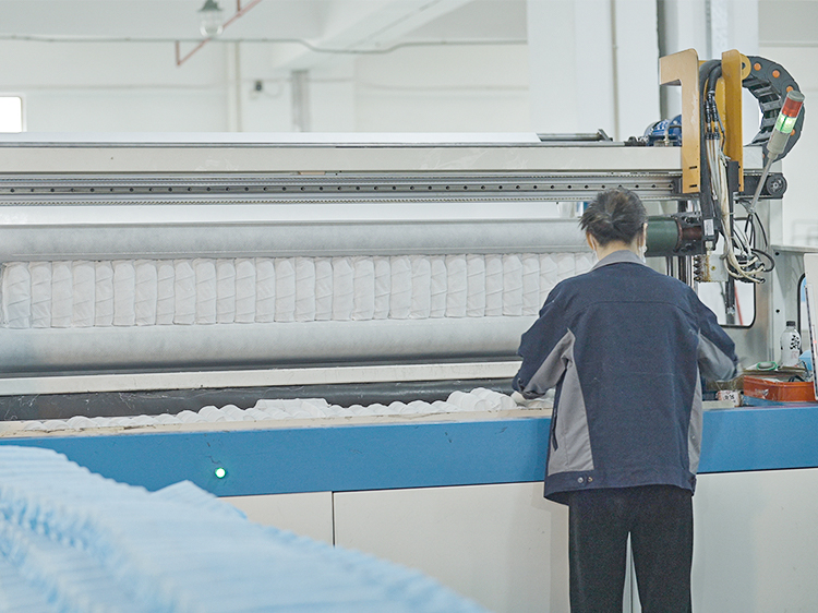 Semi-automatic bed net production